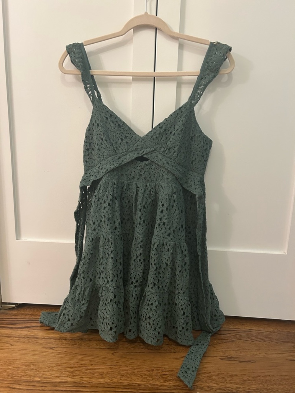 Altar’d State Rowan Floral Mini Dress - Crochet Lace in Dark Sage. NWT Adult Med